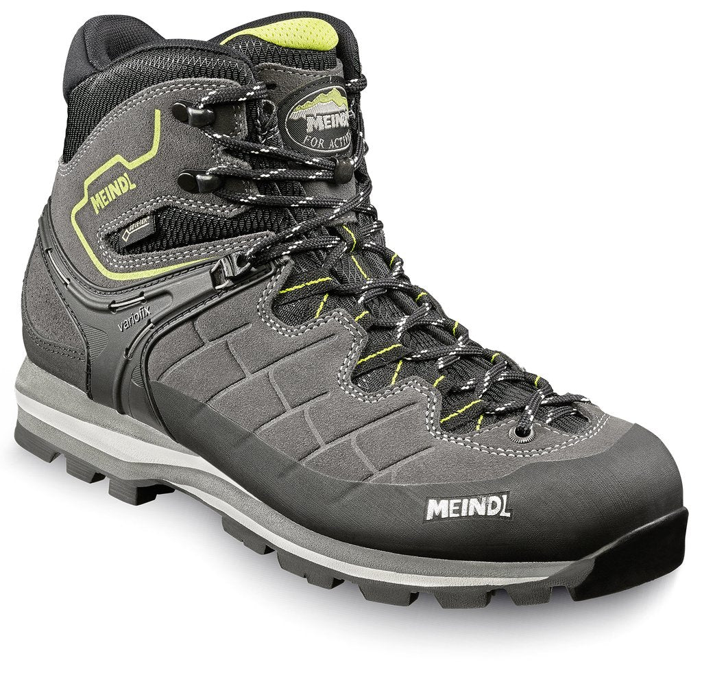 BUSHWALKING FOOTWEAR