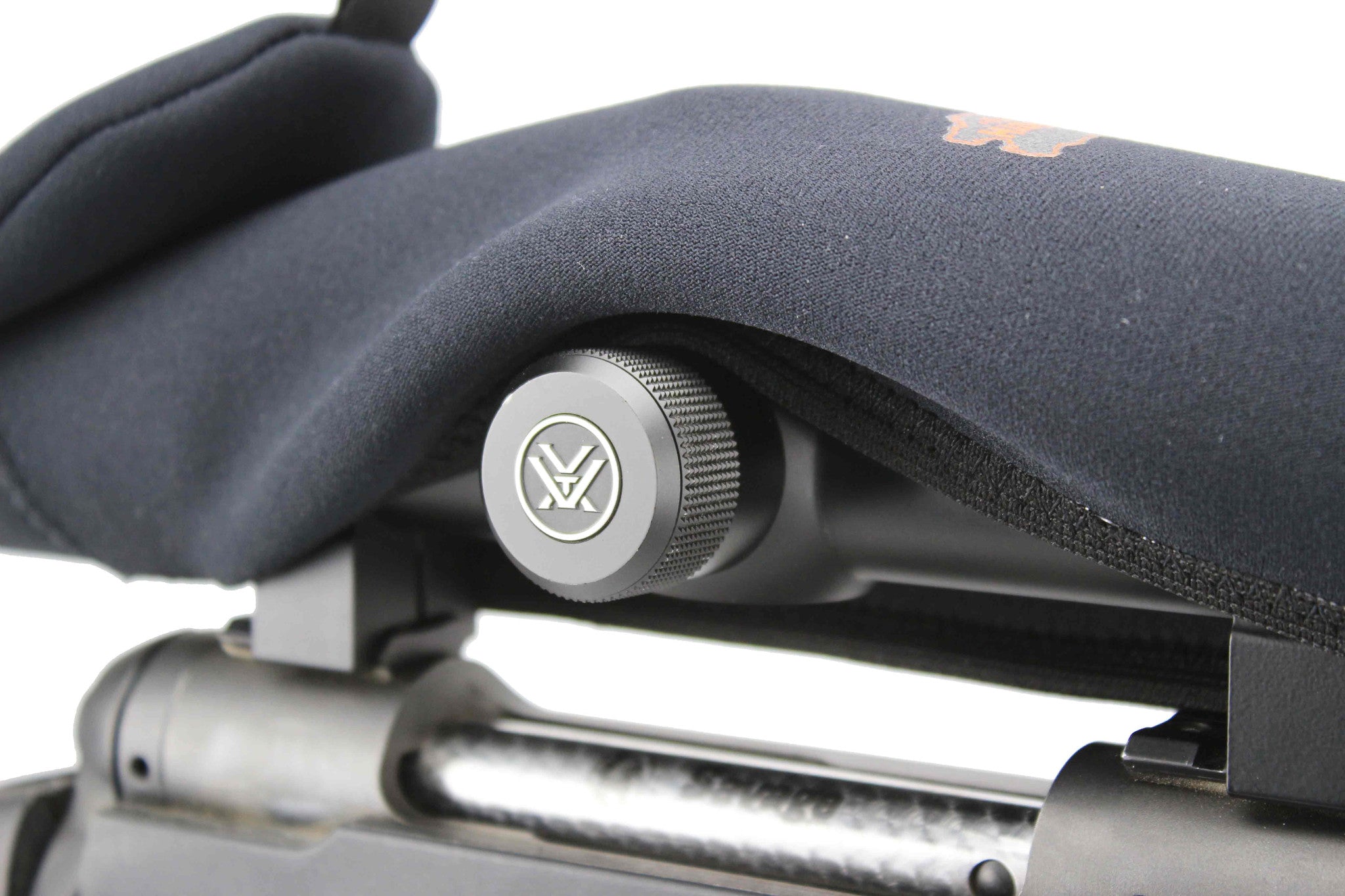Beartooth-scopemitt-40mm-slip-on-adjustable-rifle-scope-flip-up-neoprene-black-mossy-turret