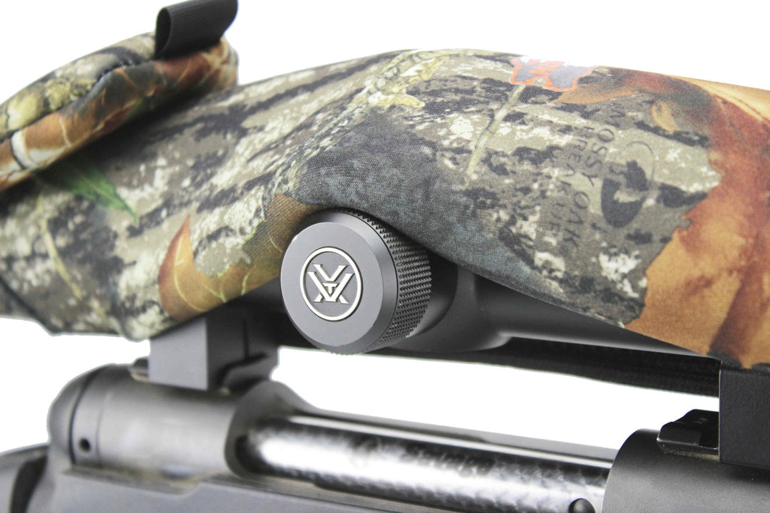 Beartooth-scopemitt-50mm-slip-on-adjustable-rifle-scope-flip-up-neoprene-black-mossy-oak-break-up-camo-turret